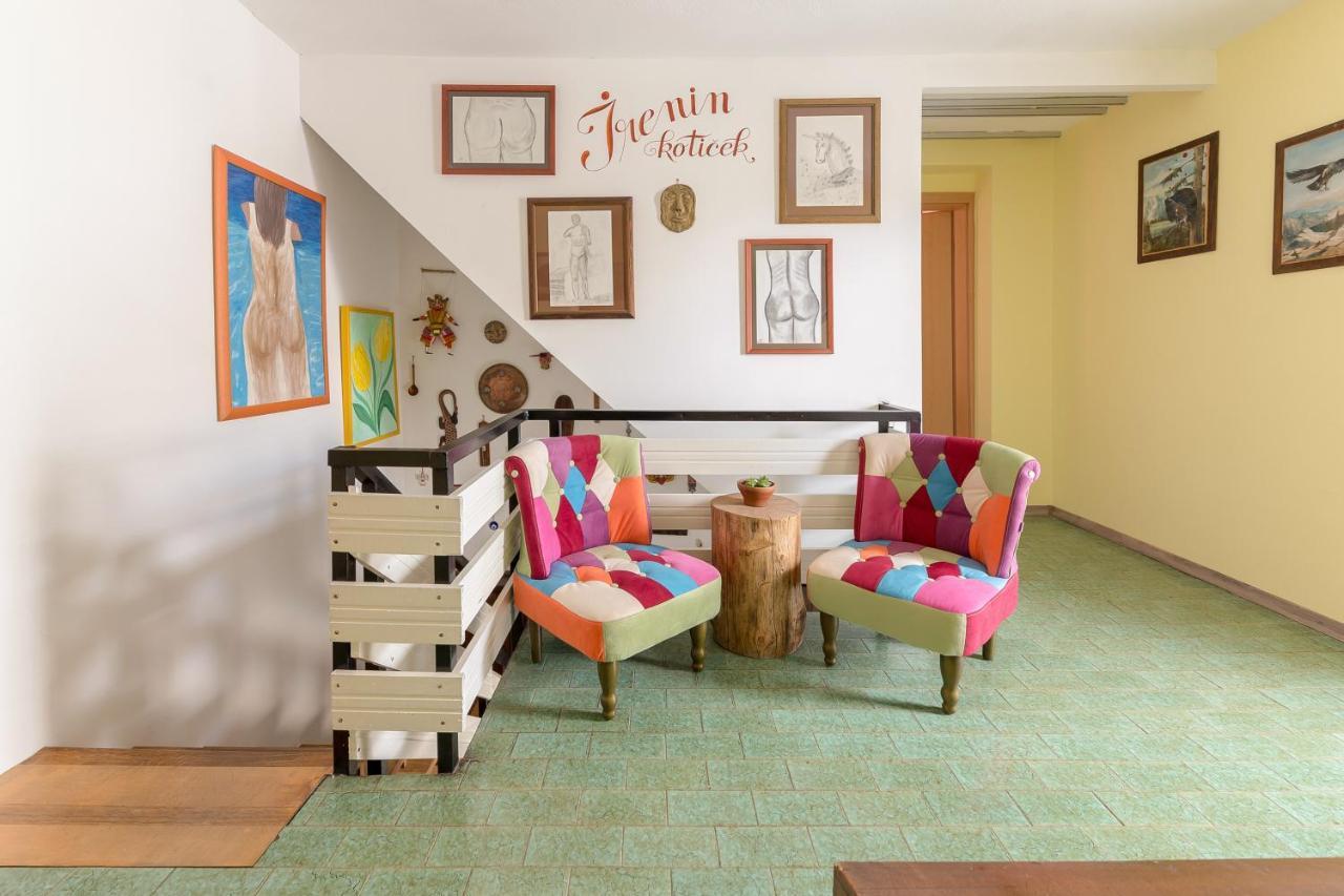 Hostel Mama Minka بوينج المظهر الخارجي الصورة